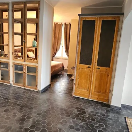 Villa Soqquadro Art&relax - Sea View In *